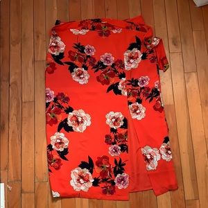 Oasis Midi Skirt with Side Slit in Floral